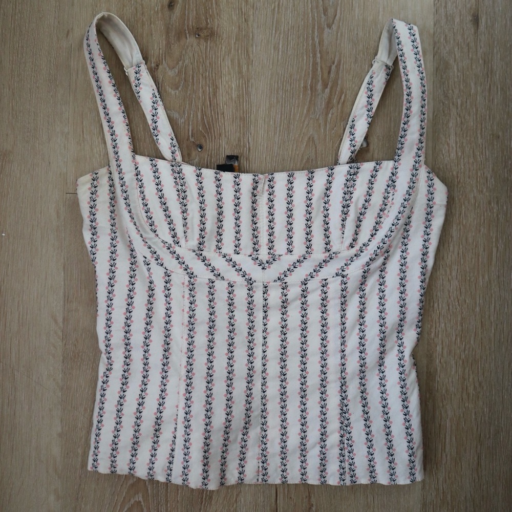 BCBG Maxazria Crop Top